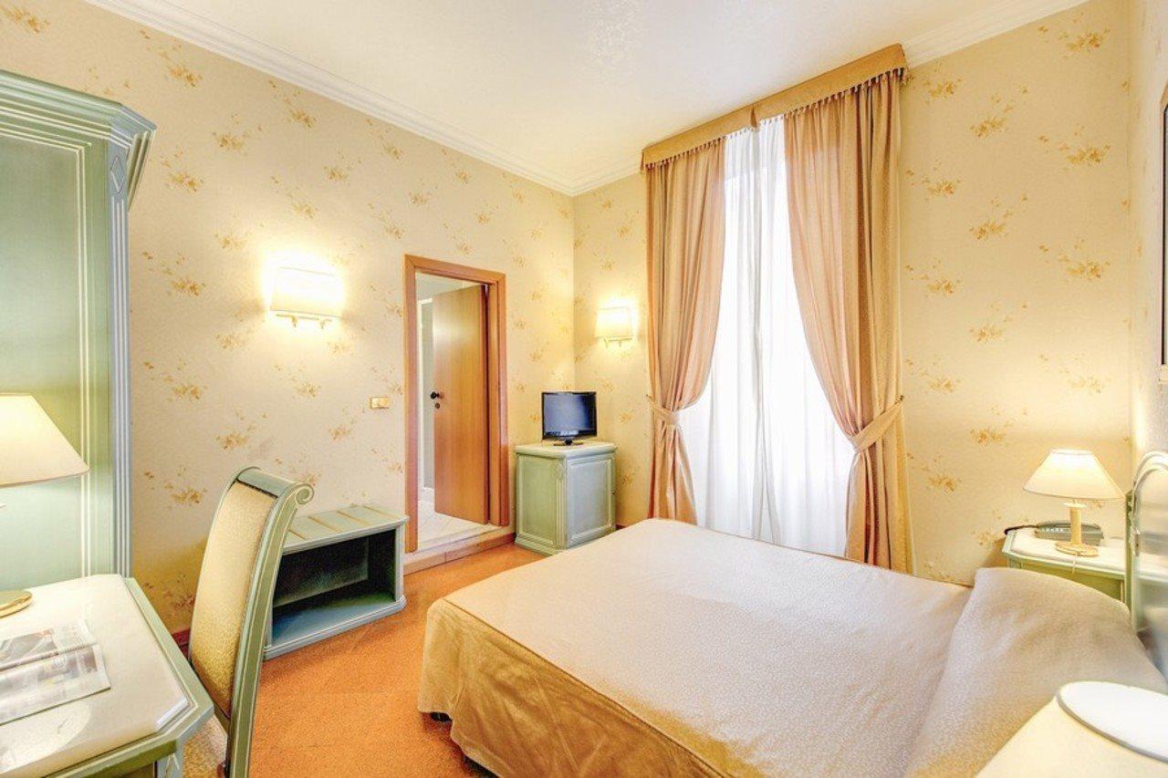 Hotel Giorgi Roma Ngoại thất bức ảnh